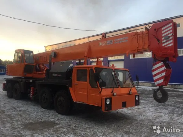 Автокран KATO NK450S