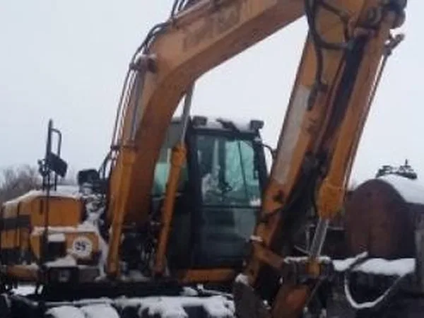 Гусеничный экскаватор JCB 145