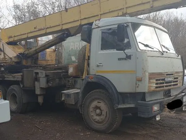 Автокран Ивановец 25 т. на шасси КамАЗ
