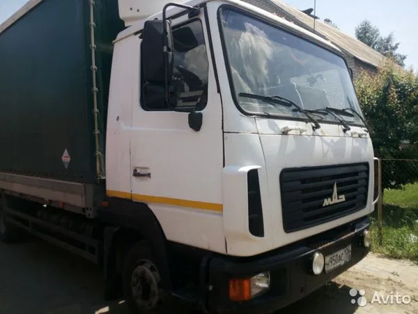 Тентованный грузовик МАЗ 437130-337 Зубренок