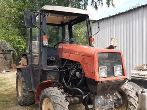 Трактор МТЗ Беларус 320