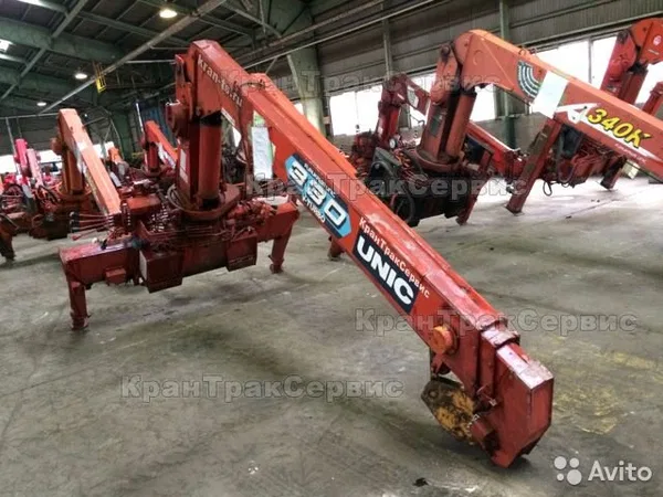 Кран-манипулятор UNIC UR330