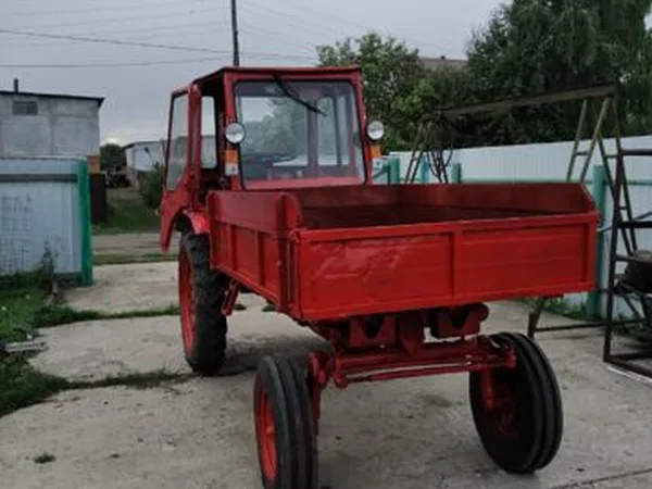 Трактор ХЗТСШ Т-16