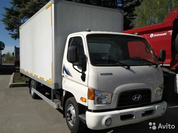 Промтоварный фургон Hyundai HD78