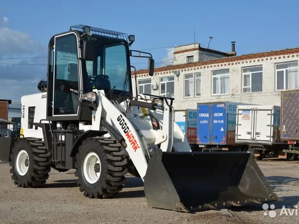 Фронтальный погрузчик GoodWork LХ150F