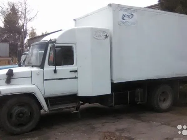 Грузовой фургон ГАЗ 3309