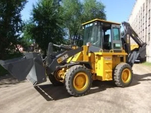 Экскаватор-погрузчик XCMG WZ30-25