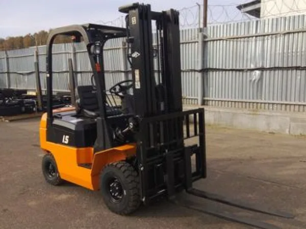 Вилочный погрузчик Hangcha (HC) СРQD15N-RW21