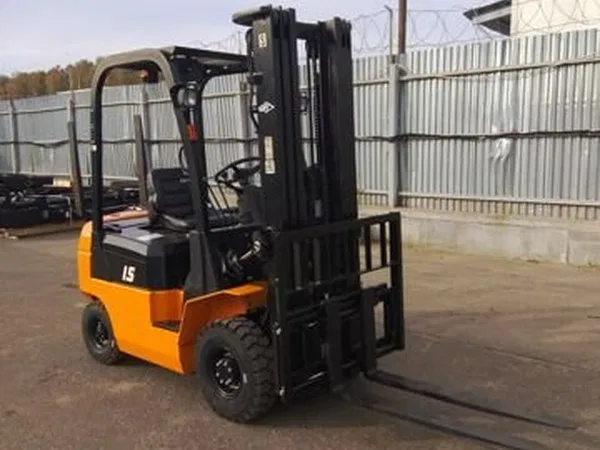 Вилочный погрузчик Hangcha (HC) СРQD15N-RW21