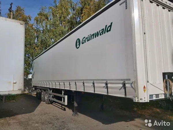 Тентованный полуприцеп Grunwald