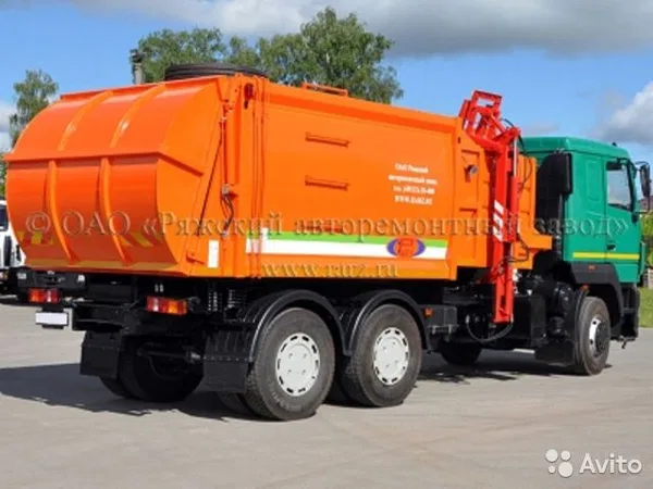 Мусоровоз РАРЗ МК-3552-11 на шасси МАЗ-631226