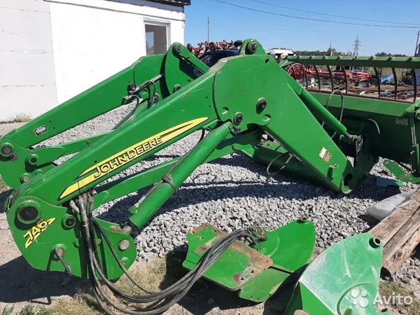 Навесной погрузчик (кун) John Deere 746