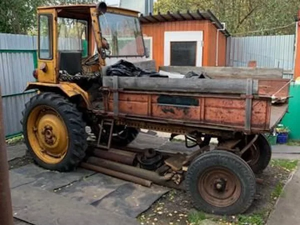 Трактор ХЗТСШ Т-16