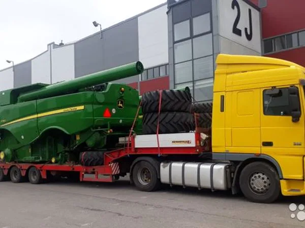 Седельный тягач DAF XF95