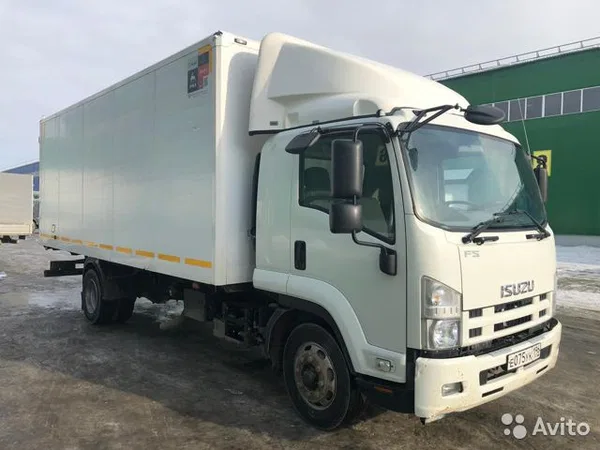 Изотермический фургон Isuzu