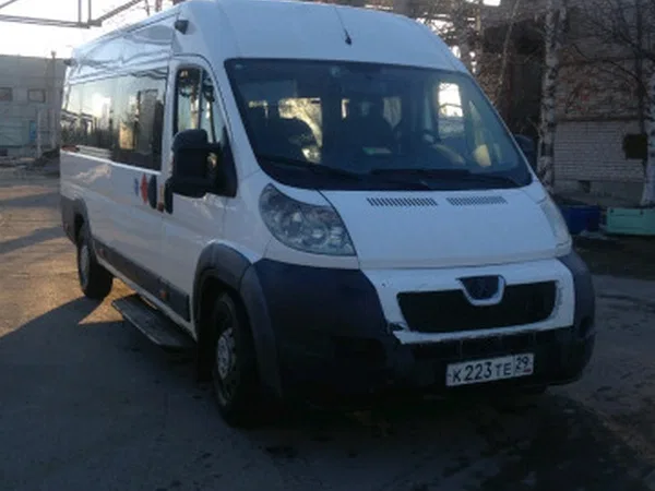 Микроавтобус Peugeot Boxer 2227SK
