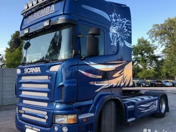 Седельный тягач Scania R560 V8