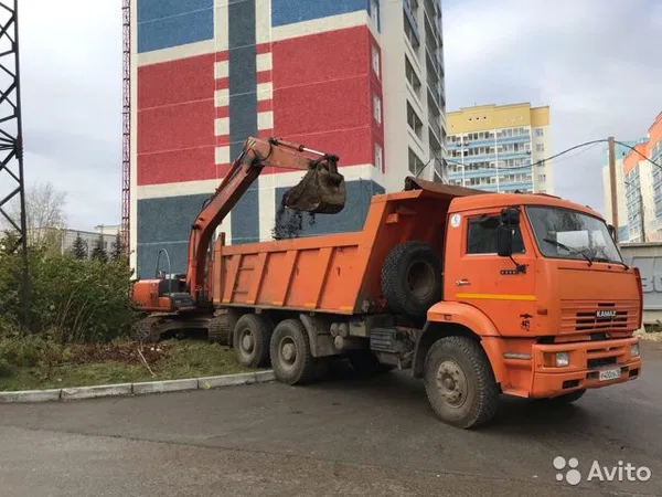 Самосвал КамАЗ 6520