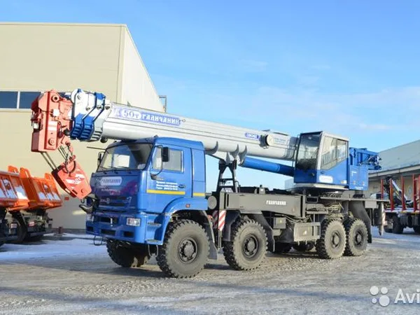 Автокран Галичанин КС-65713-5 на шасси КамАЗ 6560