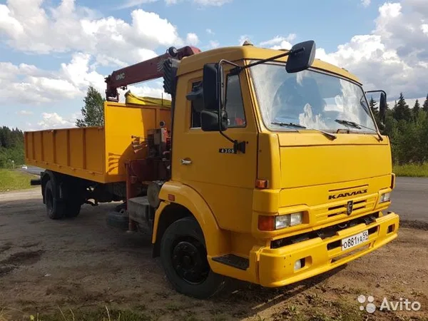 Бортовой грузовик с КМУ КамАЗ 4308