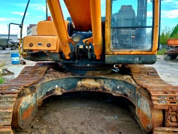 Гусеничный экскаватор Hyundai R330LC-9S
