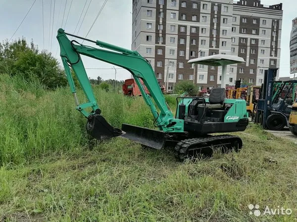 Мини-экскаватор Kobelсo SK030