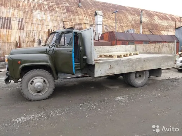 Бортовой грузовик ГАЗ 53
