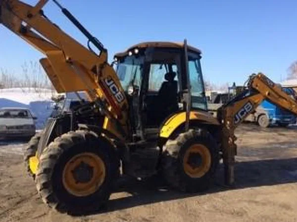 Экскаватор-погрузчик JCB 3CX