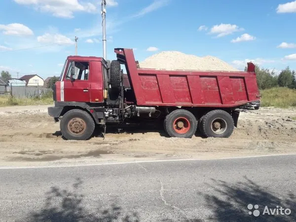 Самосвал Tatra 815