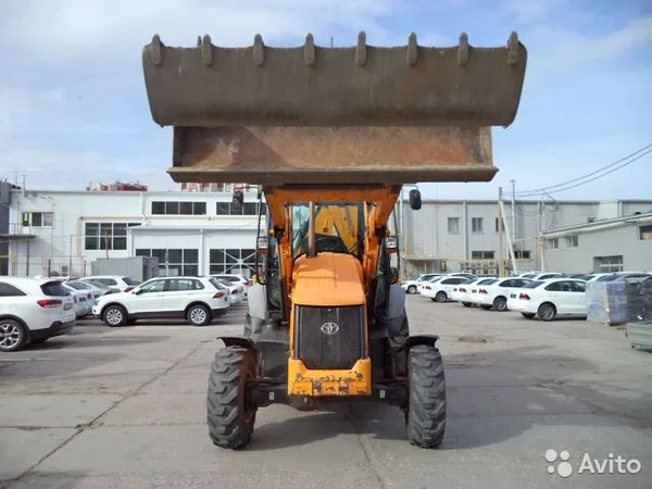 Экскаватор-погрузчик JCB 3CX