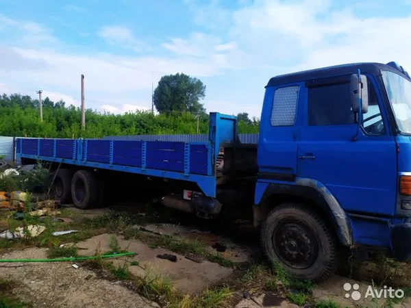 Бортовой грузовик Hino Profia FR