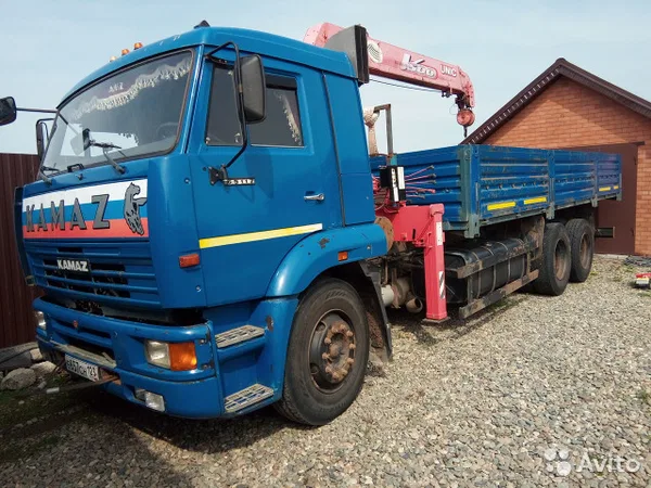 Бортовой грузовик с КМУ КамАЗ 65117 с КМУ Unic