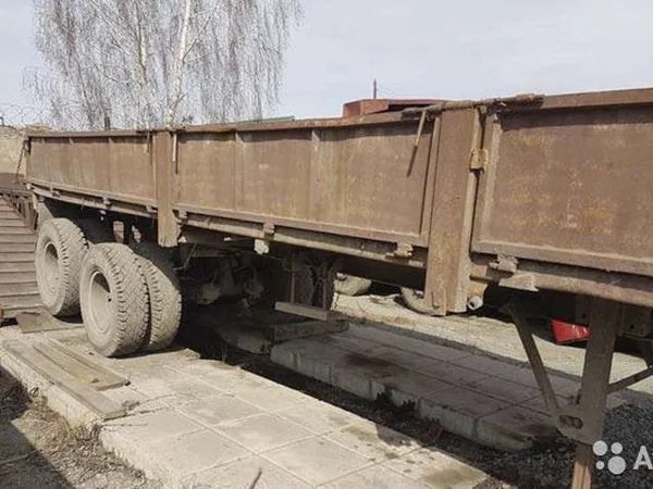 Бортовой полуприцеп ОДАЗ 9370