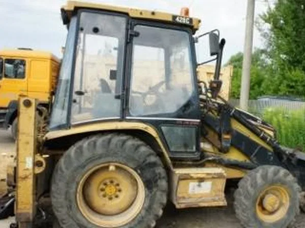 Экскаватор-погрузчик Caterpillar 428C