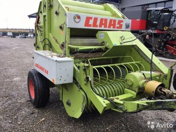 Пресс-подборщик Claas Rollant 44