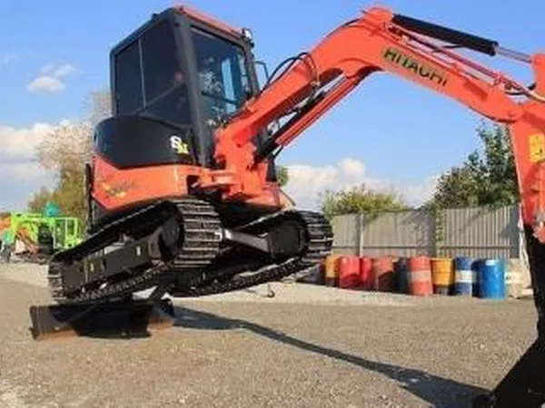 Мини-экскаватор Hitachi ZX30-U2