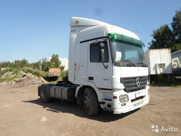Седельный тягач Mercedes-Benz Actros 1841