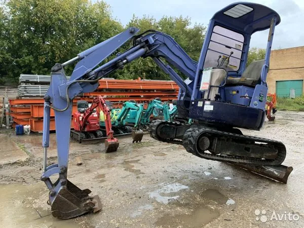 Мини-экскаватор Hitachi EX30UR-2