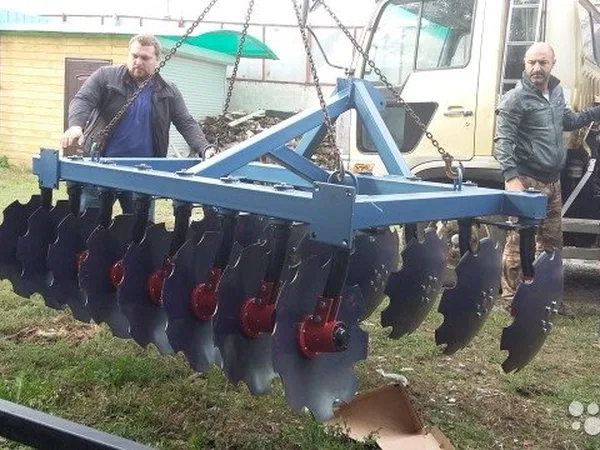 Дискатор 2.6х2 навесной с катком