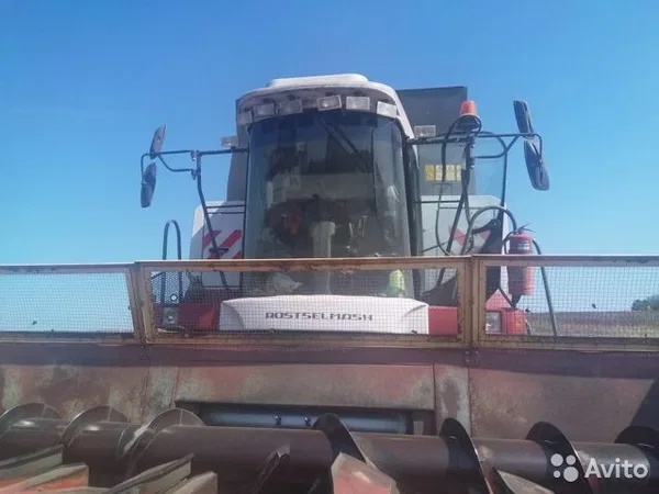 Зерноуборочный комбайн Ростсельмаш ACROS 580