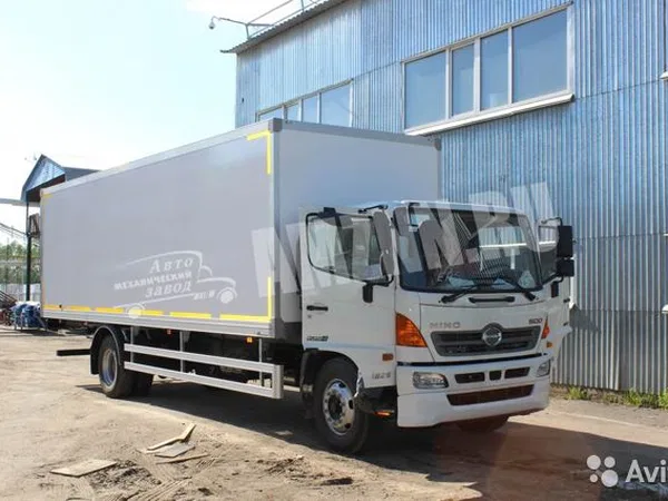 Изотермический грузовик Hino 500 (Toyota)