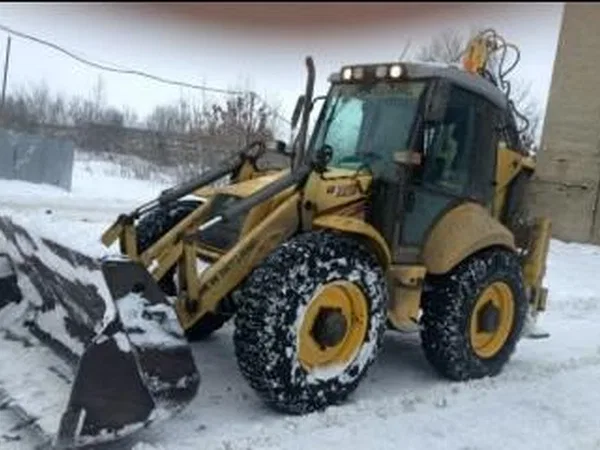 Экскаватор-погрузчик New Holland B115