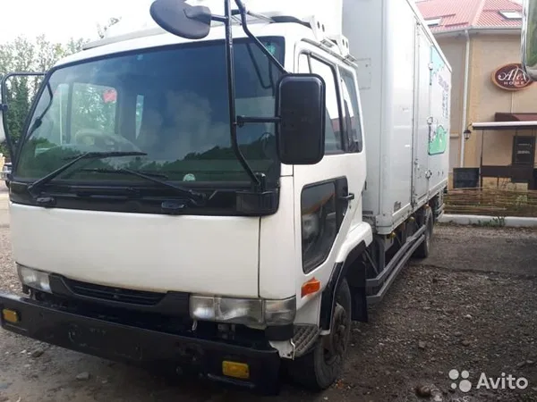 Рефрижераторный фургон Nissan Condor