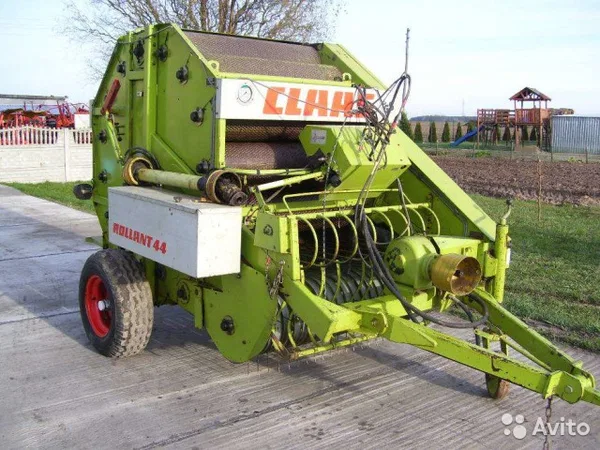 Пресс-подборщик Claas Rollant 44