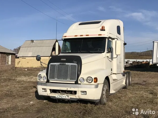 Седельный тягач Freightliner Century