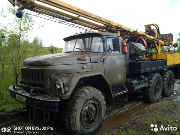 Мобильная буровая установка ЗИЛ 131 УРБ-2А2