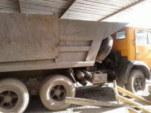 Самосвал КамАЗ 55111