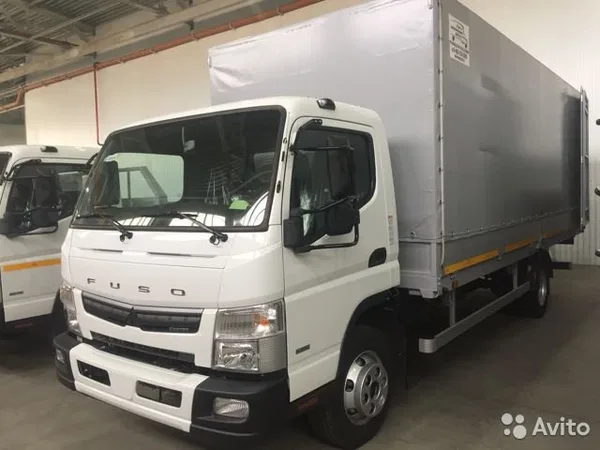 Тентованный автомобиль Mitsubishi Fuso Canter