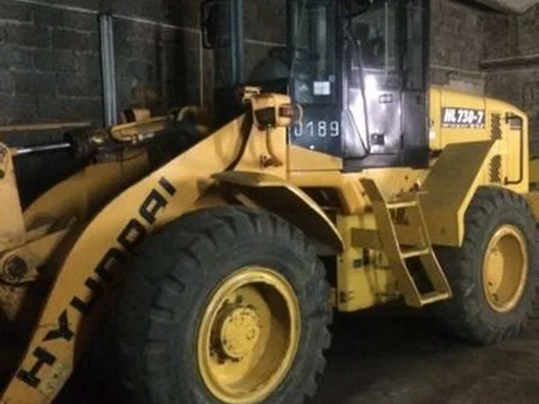 Фронтальный погрузчик Hyundai HL730-7