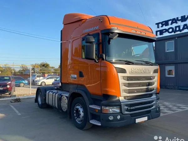 Седельный тягач Scania R440